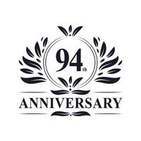 Celebração do 94º aniversário, design luxuoso do logotipo do aniversário de 94 anos. vetor