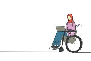 única linha contínua desenho mulher árabe com deficiência trabalhando no laptop. cadeira de rodas, ideia, computador. autônomo, deficiência. trabalho on-line, inicialização. deficiência física, sociedade. vetor de design de desenho de uma linha