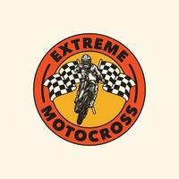 distintivo de logotipo de clube de aventura de motocross desenhado à mão vetor