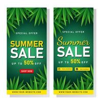 banner de venda de verão com folhas tropicais vetor