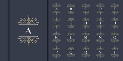 conjunto de logotipo de monograma de ornamento de luxo letra inicial. conjunto de anel de coroa decorativo modelo de logotipo de alfabeto inicial prata luxo vetor premium