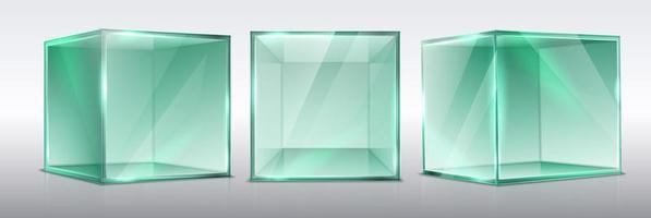 Conjunto de vetores realistas 3D de cubos de apresentação de vidro transparente, isolados.