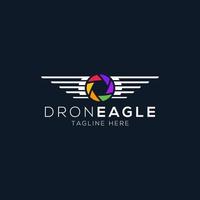 modelo de design de logotipo de águia e drone com estilo minimalista vetor