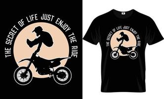 design de camiseta de moto vetor