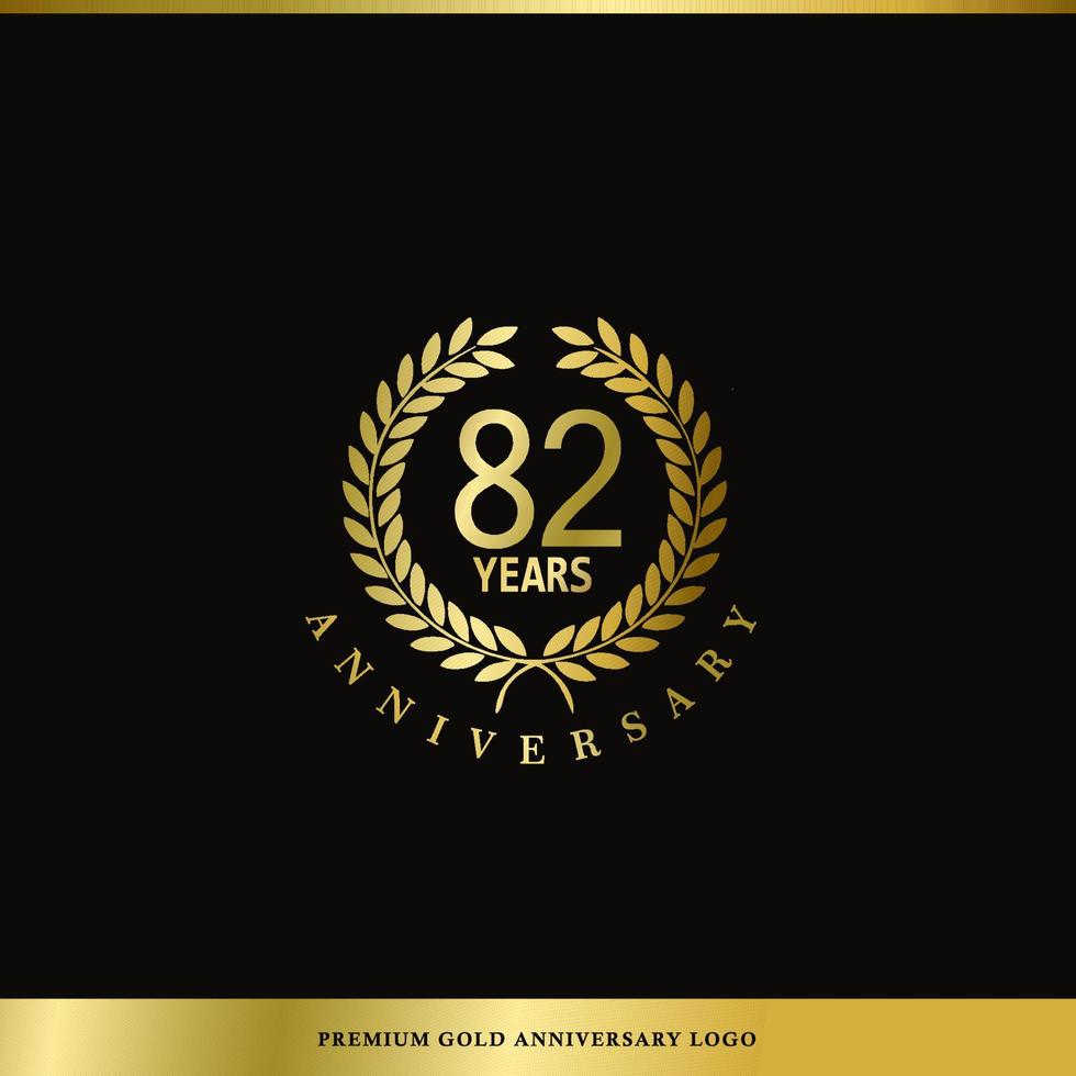 lusso logo anniversario 82 anni Usato per Hotel, terme, ristorante, vip, moda e premio marca identità. vettore