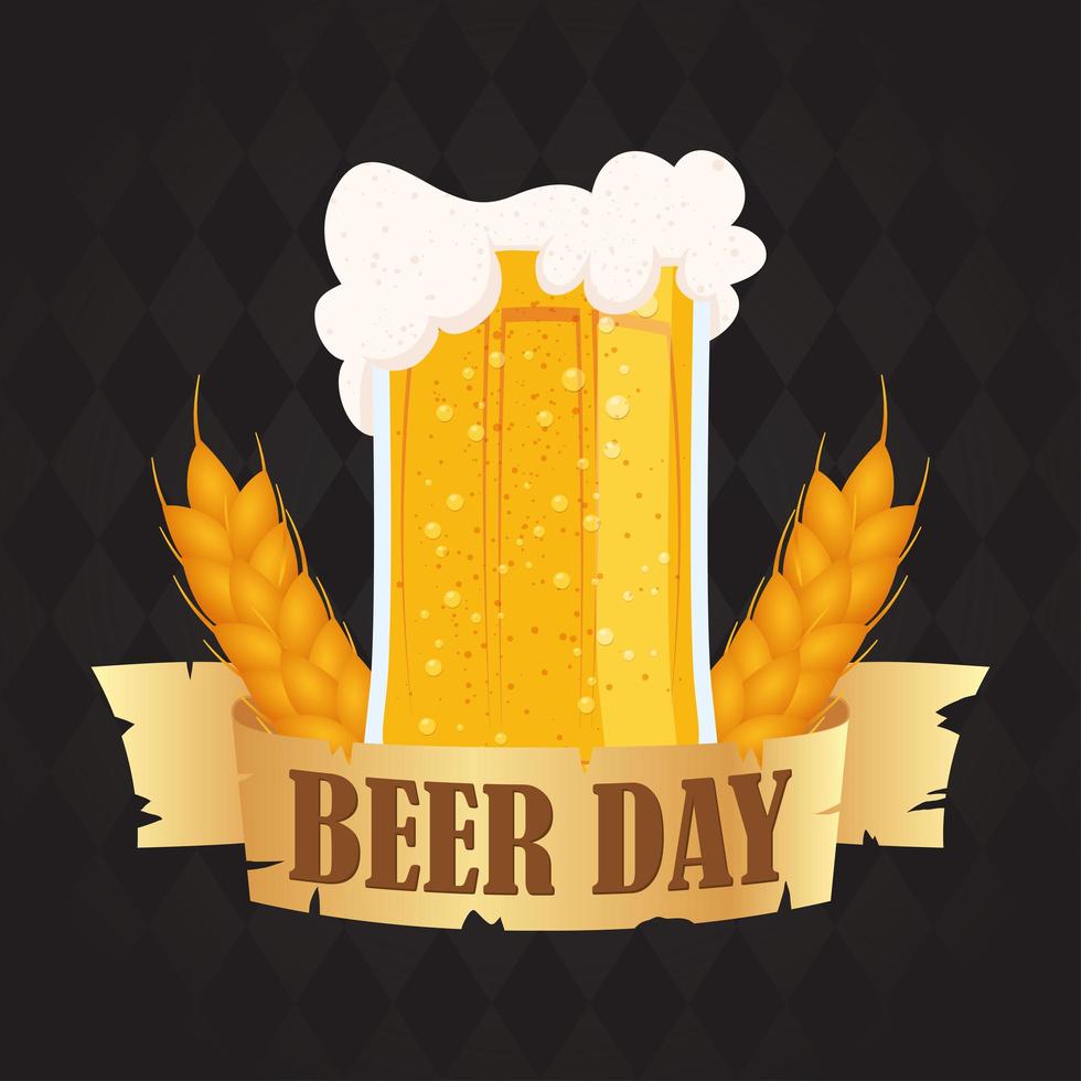 composizione di celebrazione del giorno della birra con tazza piena vettore