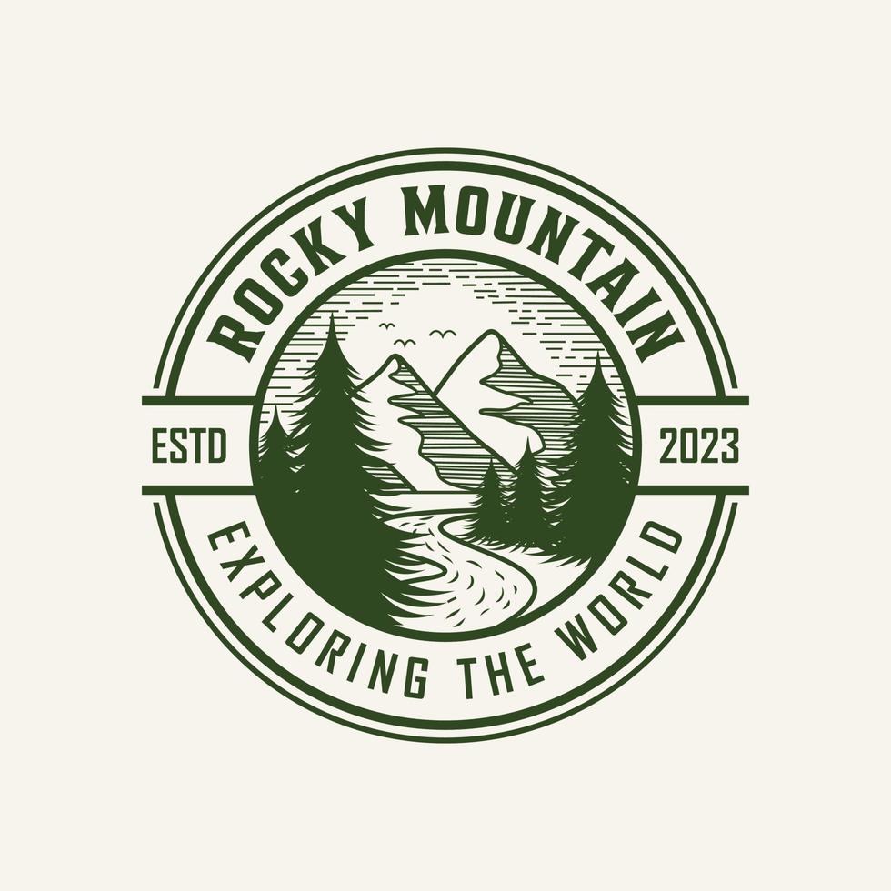 montagna logo design vettore illustrazione