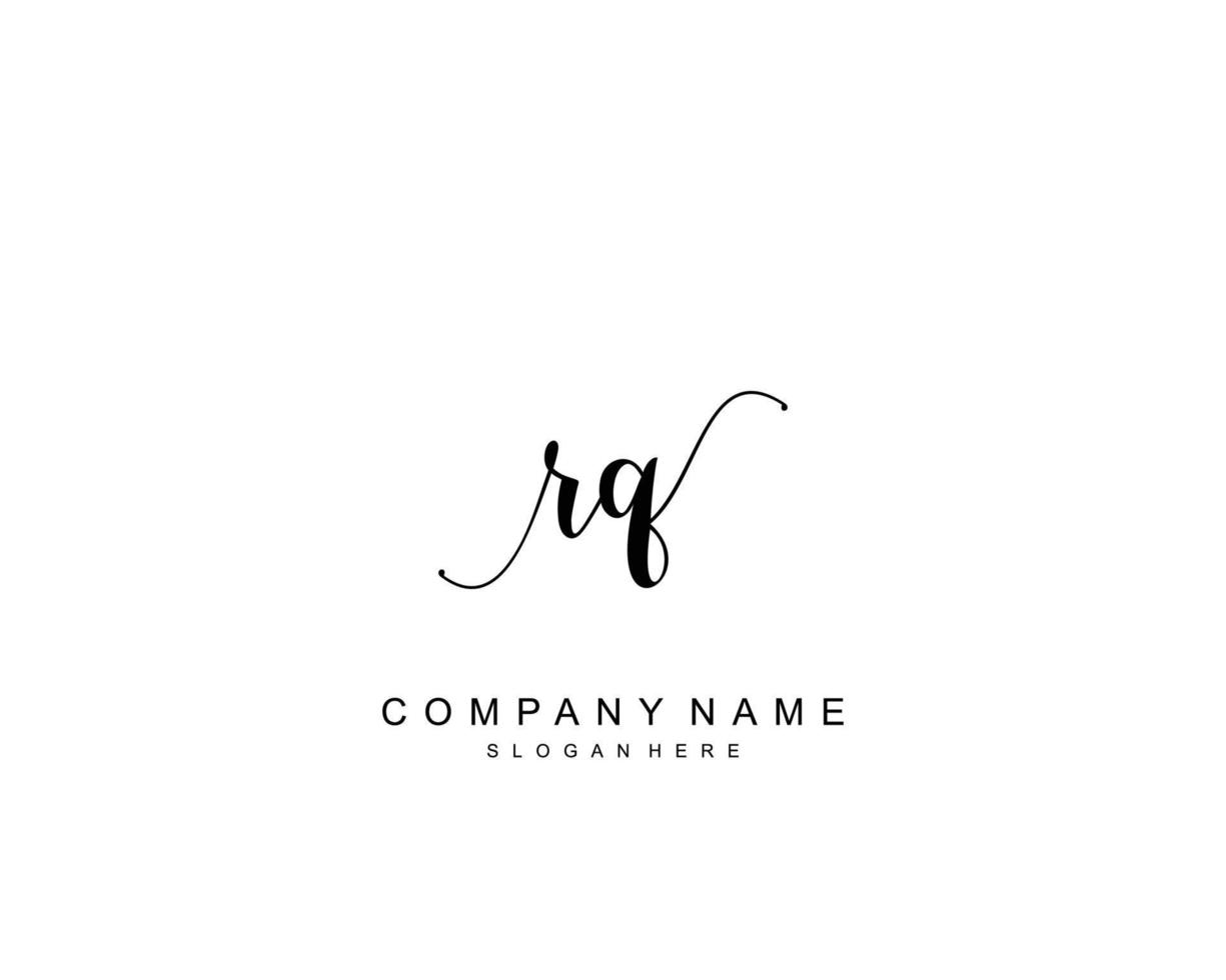 iniziale rq bellezza monogramma e elegante logo disegno, grafia logo di iniziale firma, nozze, moda, floreale e botanico con creativo modello. vettore