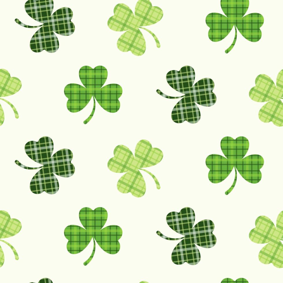 st. Patrick giorno senza soluzione di continuità modello di trifoglio le foglie nel irlandesi plaid struttura e su isolato sfondo. mano disegnato design per st. risaia giorno celebrazione, festa decorazione, scrapbooking, casa arredamento. vettore