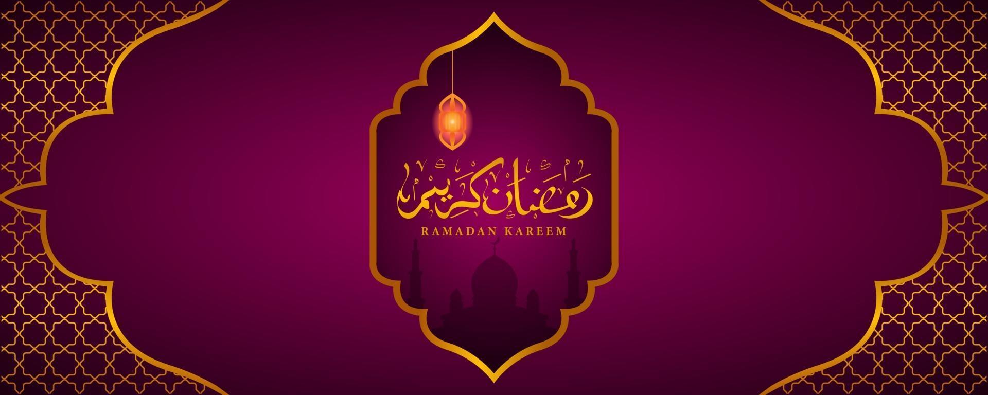 ramadan kareem con ornamenti d'oro vettore