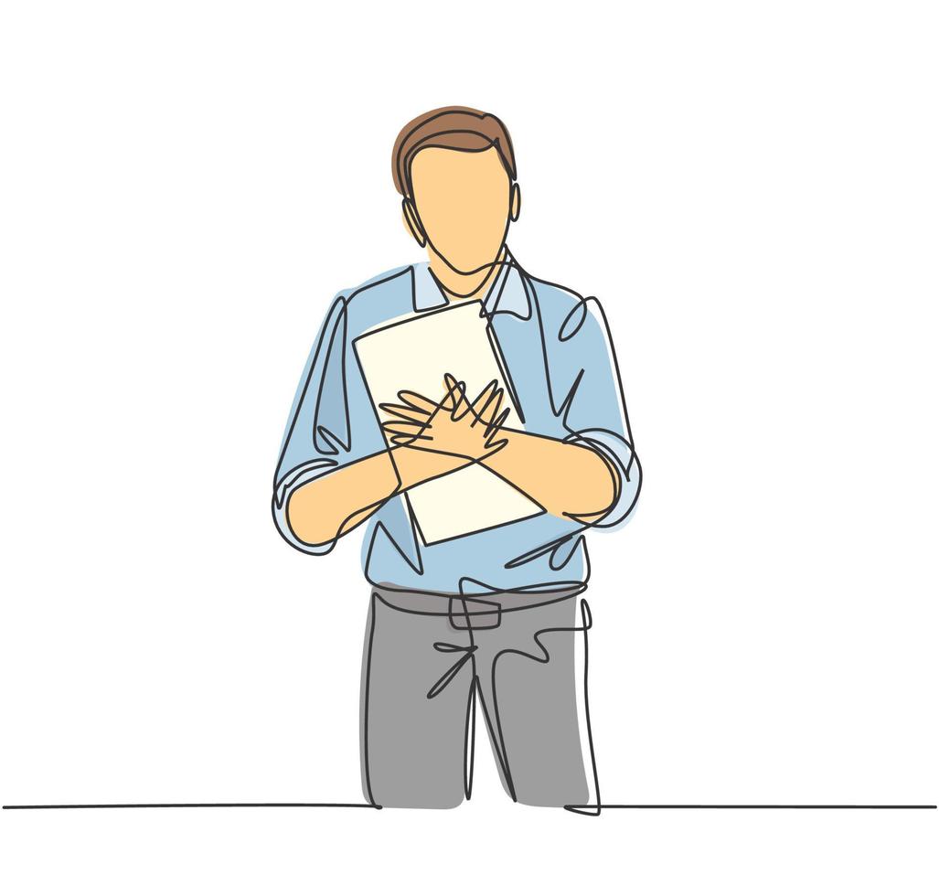 un disegno a tratteggio continuo di un giovane uomo d'affari maschio felice in ufficio che abbraccia strettamente il file che stava trasportando. concetto di eccellenza del servizio di lavoro singola linea disegno grafico illustrazione vettoriale