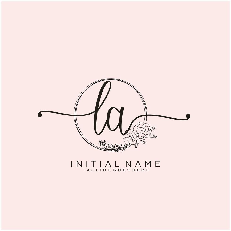 iniziale la femminile logo collezioni modello. grafia logo di iniziale firma, nozze, moda, gioielliere, boutique, floreale e botanico con creativo modello per qualunque azienda o attività commerciale. vettore