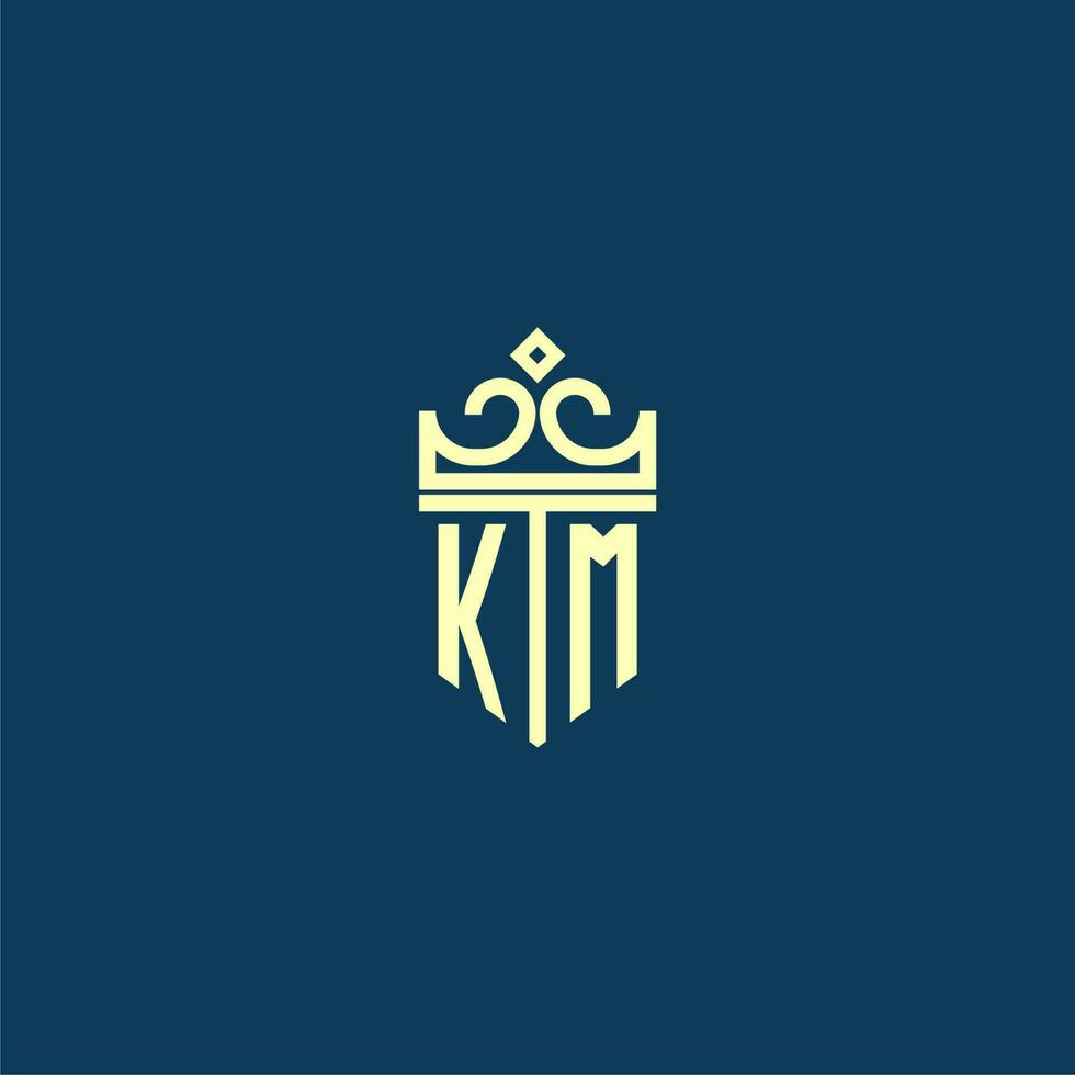 km iniziale monogramma scudo logo design per corona vettore Immagine