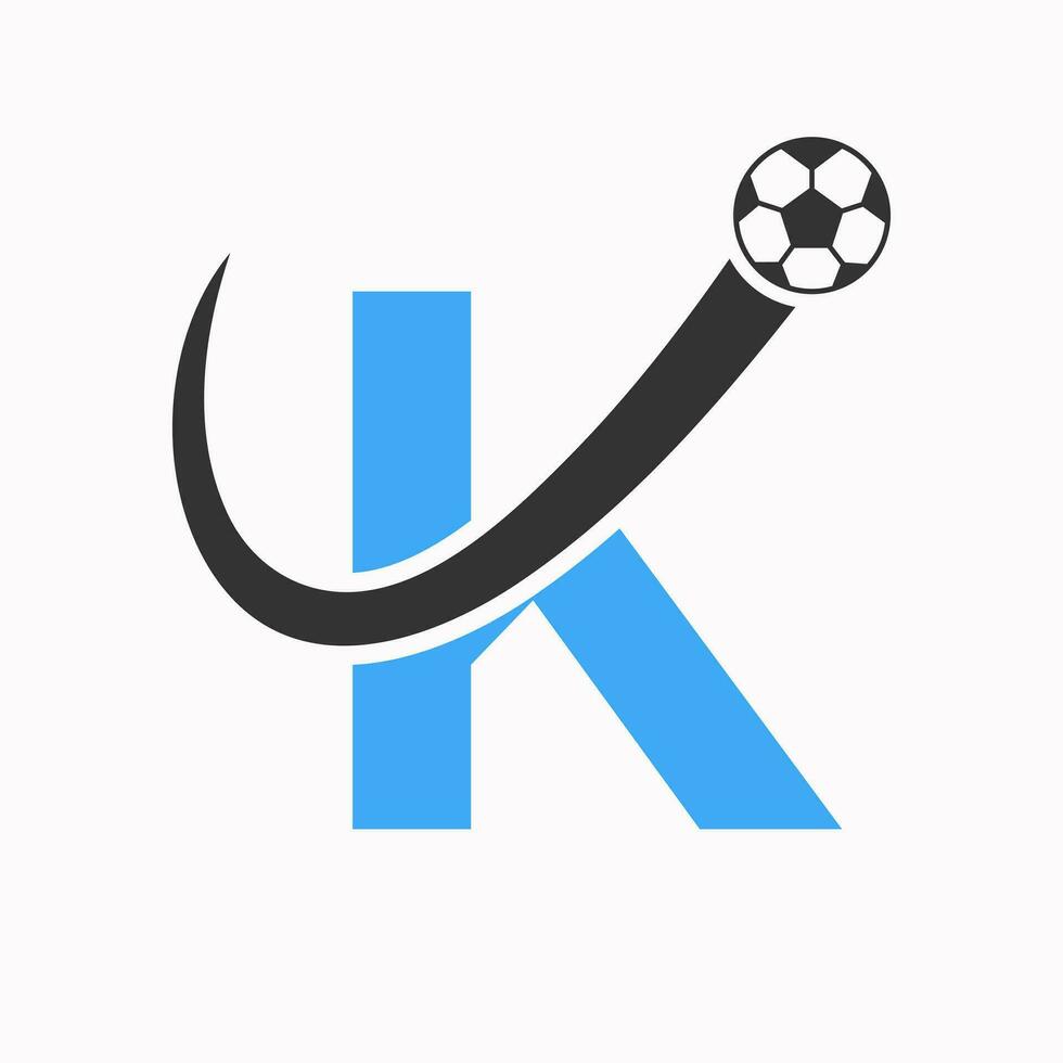 iniziale lettera K calcio logo. calcio logo concetto con in movimento calcio icona vettore