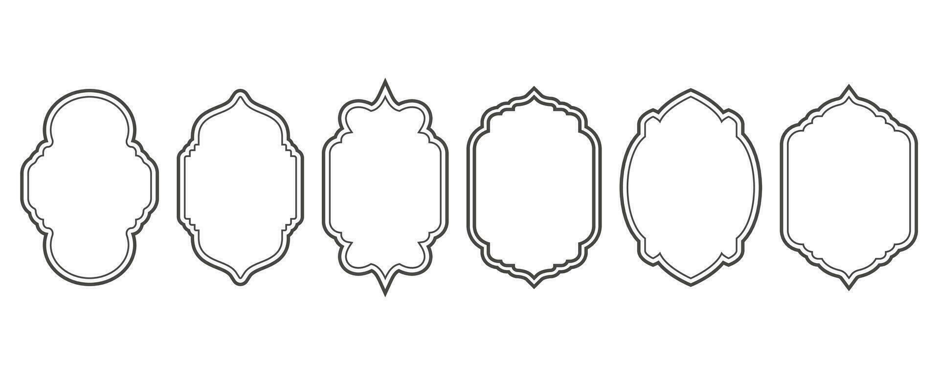 Ramadhan finestra telaio forme. vettore schema islamico arco e porta. musulmano ornamento etichetta. design elementi isolato su bianca sfondo. tradizionale Vintage ▾ simboli per decorazione