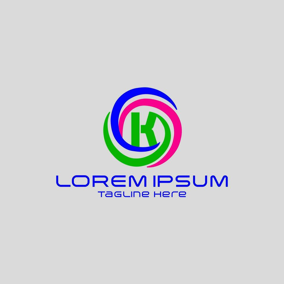 lettera K con il giro cerchio logo design vettore