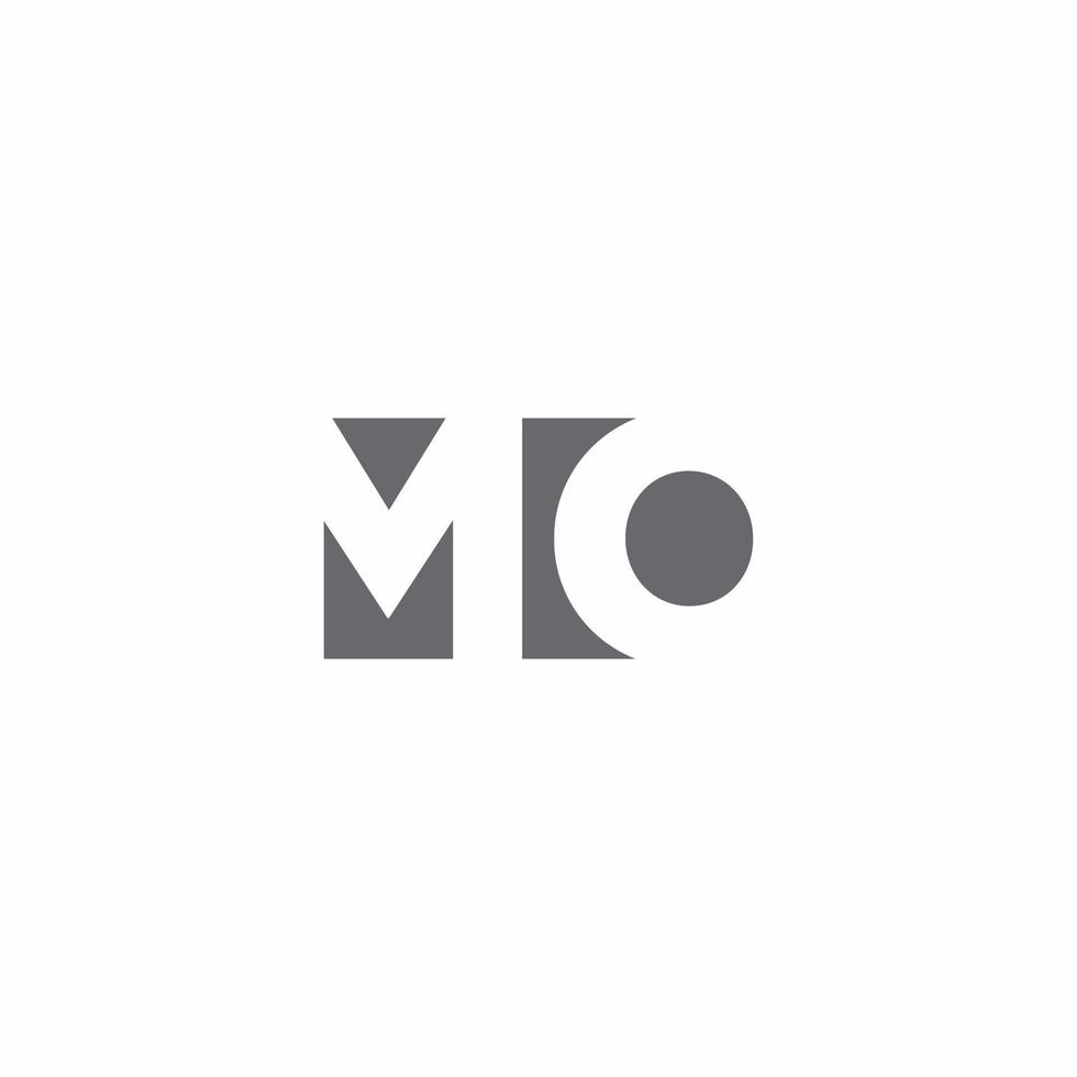 mo logo monogramma con modello di design in stile spazio negativo vettore