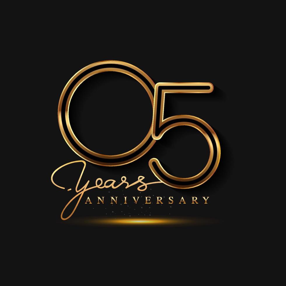 Logo dell'anniversario di 5 anni di colore dorato isolato su sfondo nero vettore