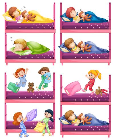 Bambini che dormono sul letto a castello vettore