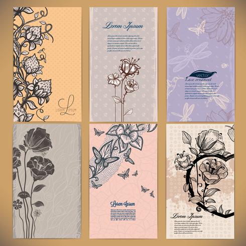 Set di carte vintage con fiori, bacche, farfalle e libellule, realizzate in stile retrò vettore