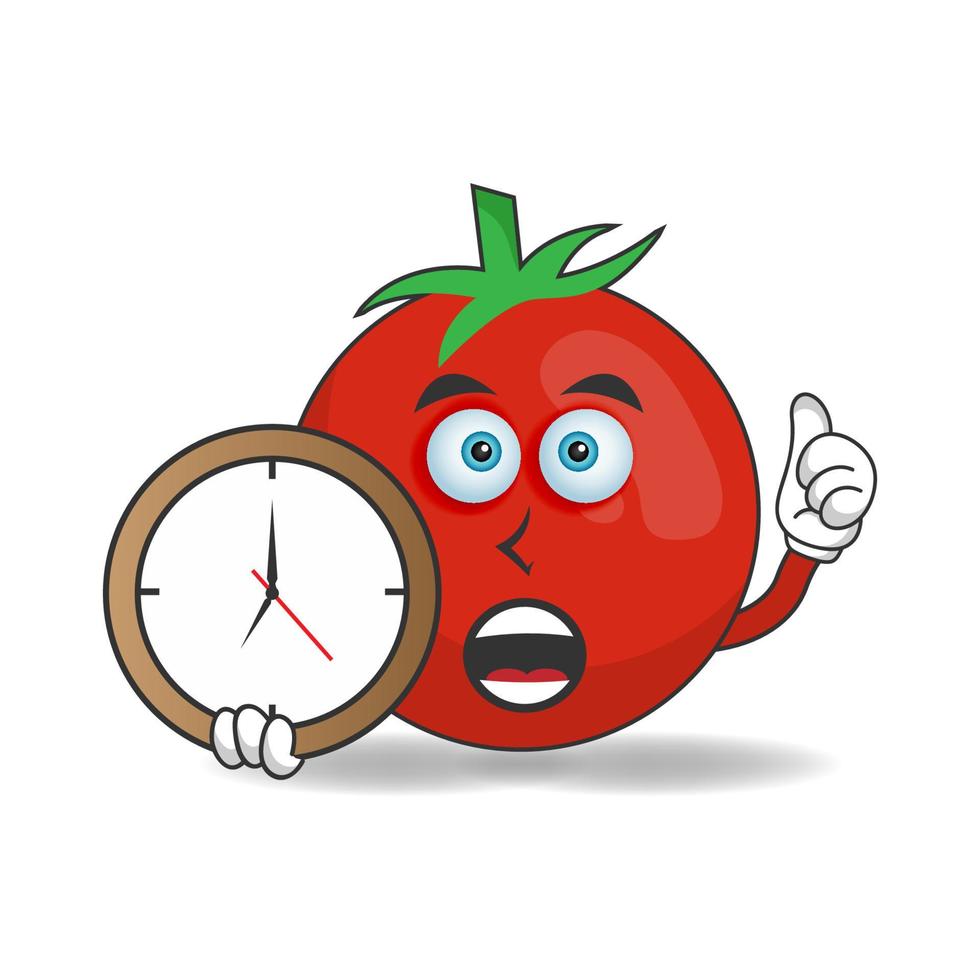 personaggio mascotte pomodoro che tiene un orologio da parete. illustrazione vettoriale