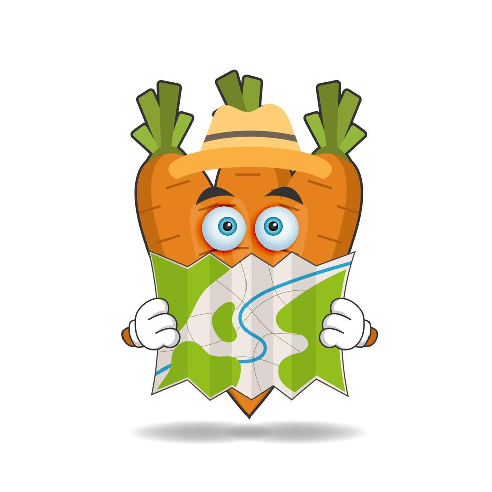 il personaggio mascotte carota tiene una mappa. illustrazione vettoriale