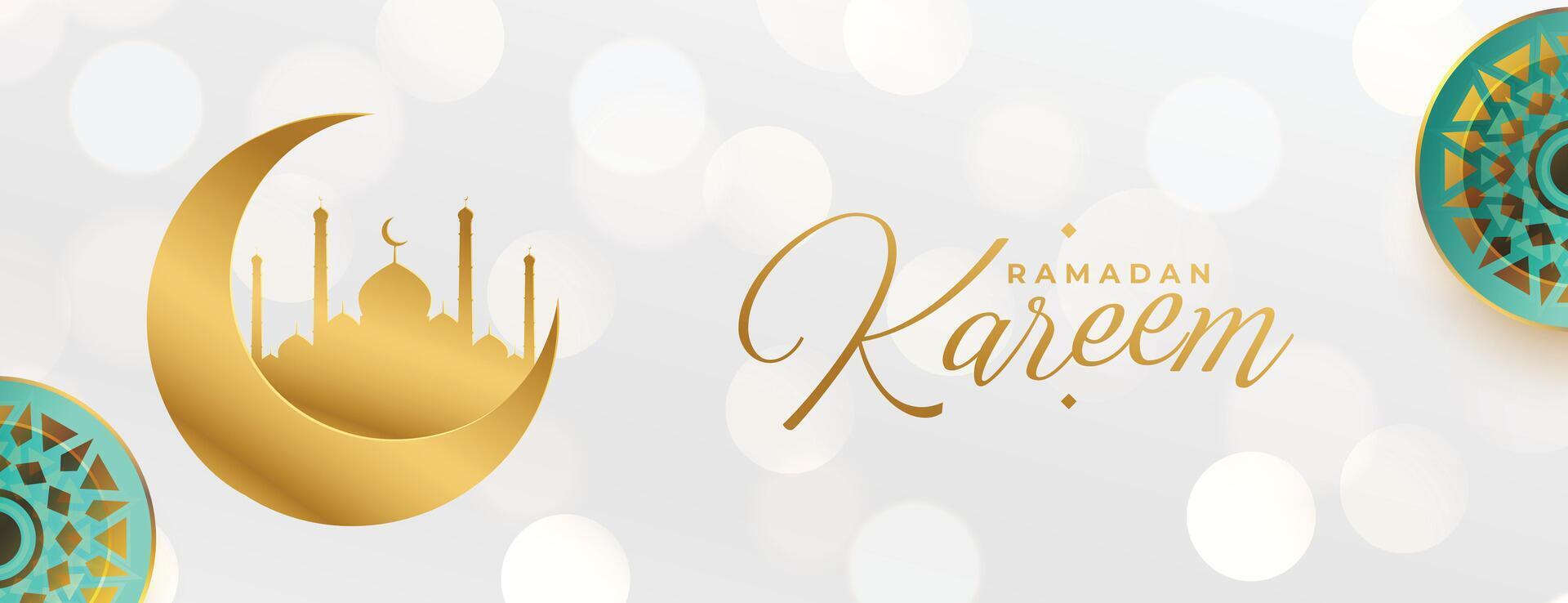 Ramadan kareem d'oro Luna e islamico decorativo bandiera design vettore