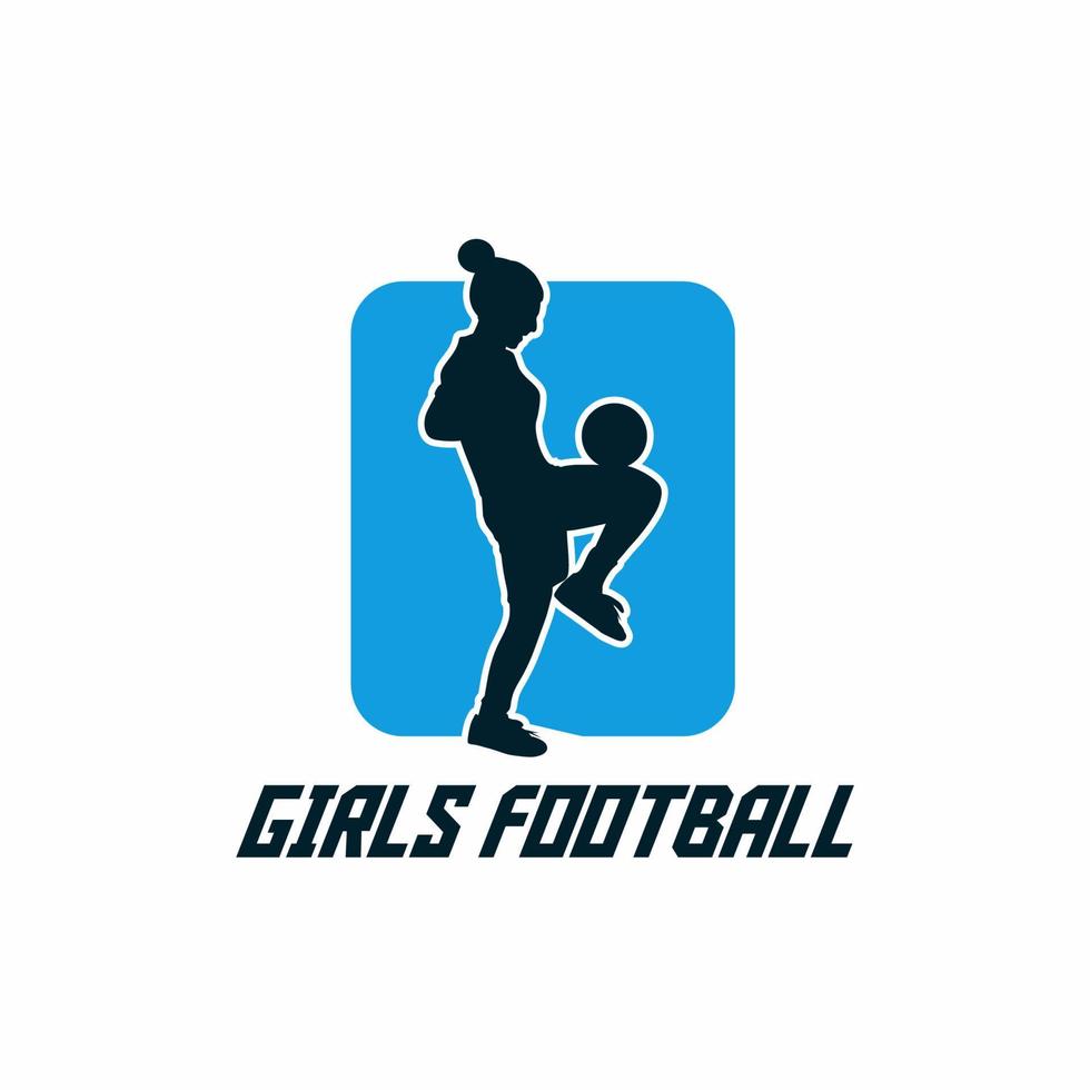 il calcio della ragazza di progettazione della maglietta con il giocatore di football americano che fa l'illustrazione piana della palla di giocoleria vettore