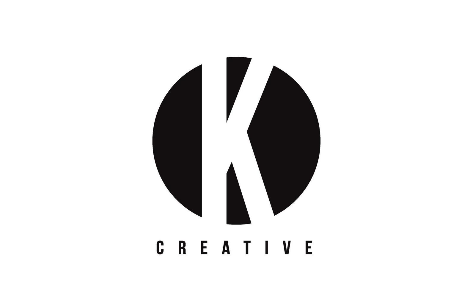k lettera bianca logo design con sfondo cerchio. vettore