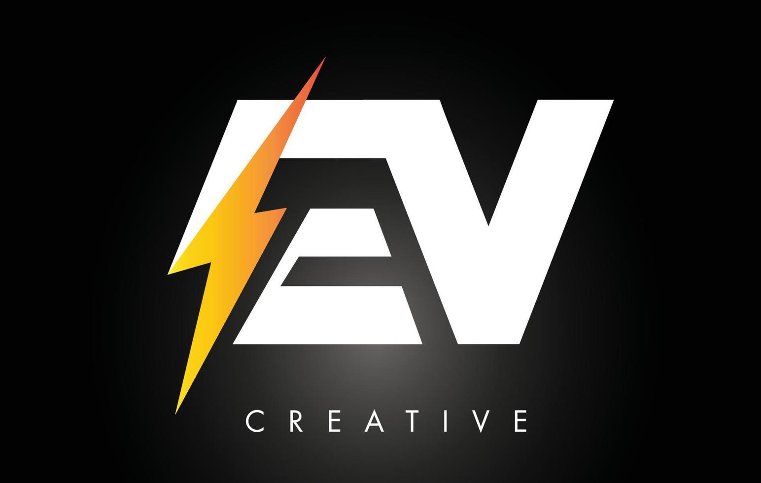 design del logo con lettera ev con fulmine a fulmine. logo della lettera del bullone elettrico vettore
