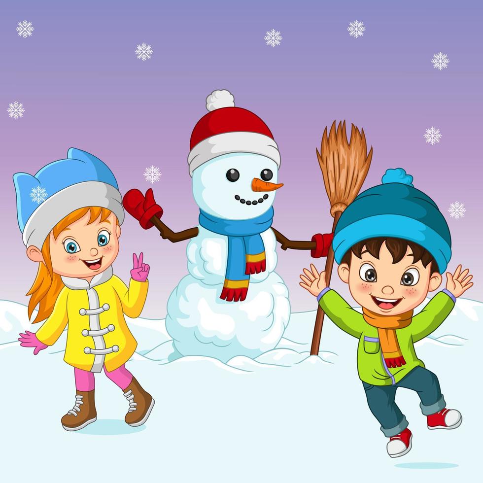 bambini piccoli del fumetto che giocano nella neve con il pupazzo di neve vettore