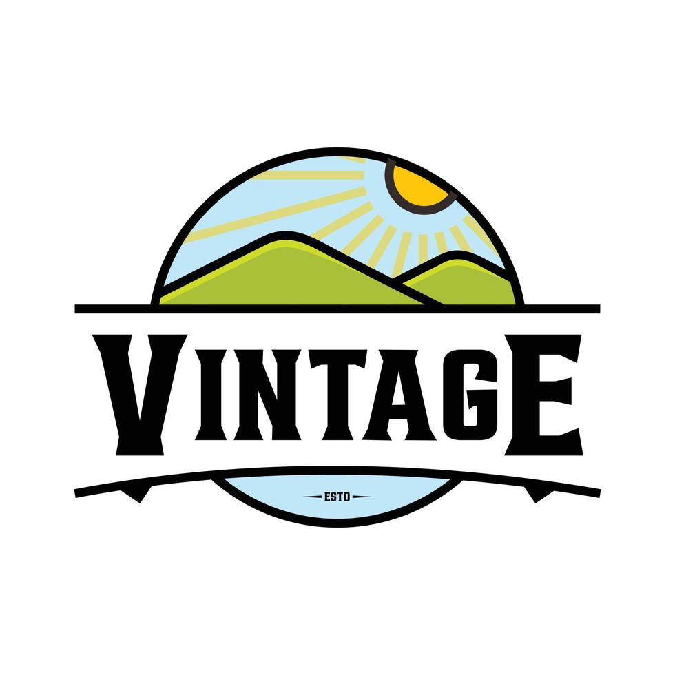 design del logo vintage del paesaggio di montagna. belle montagne. design del logo in stile piatto e vintage vettore