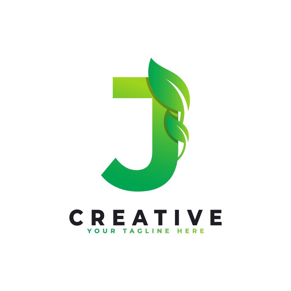 natura verde foglia lettera j logo design. logo monogramma. icona di alfabeto di foglie verdi. utilizzabile per loghi aziendali, scientifici, sanitari, medici e naturali vettore