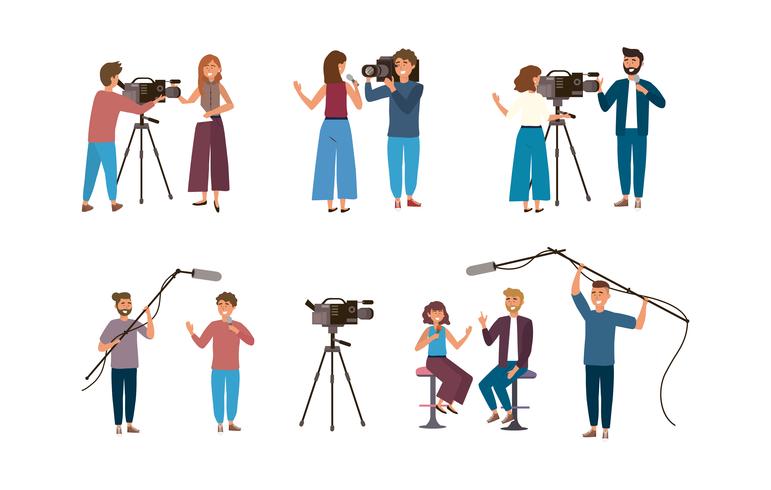 Set di cameraman e giornalisti maschili e femminili vettore