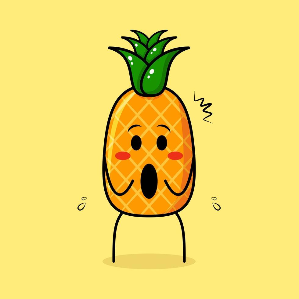 simpatico personaggio di ananas con espressione impressionata e bocca aperta. verde e giallo. adatto per emoticon, logo, mascotte vettore