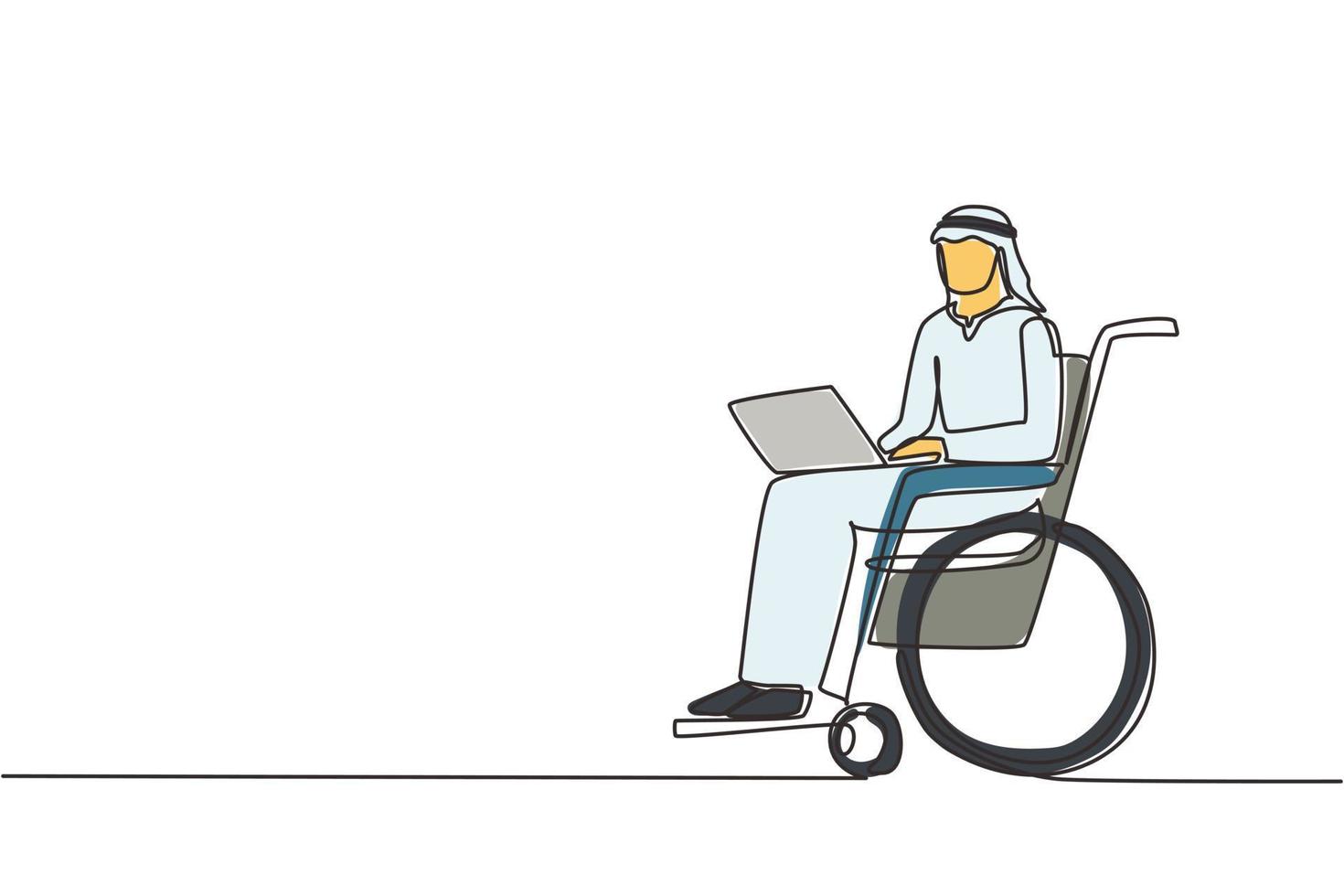 uomo sedia a rotelle libero professionista Lavorando a il computer  portatile a casa Sorridi, Lavorando in linea, sociale reti e avviare, copia  spazio, integrazione in società, Salute concetto uomo con disabilità, vero