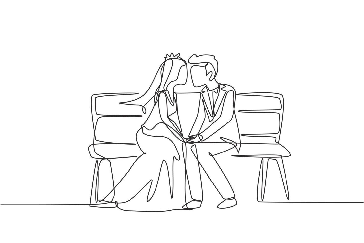 un'unica linea continua che disegna felice uomo e donna faccia a faccia seduti su una panchina nel parco e si baciano con l'abito da sposa. coppia di sposi romantiche che si frequentano in primavera. vettore di disegno grafico a una linea