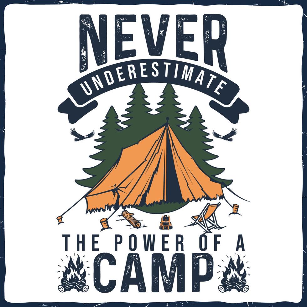 campeggio escursionismo t-shirt design retrò vintage tipografia illustrazione per la stampa vettore