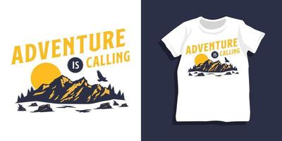 design t-shirt con citazione di montagna vettore