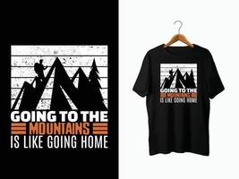 design t-shirt da montagna vettore