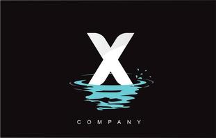 x lettera logo design con spruzzi d'acqua increspature gocce riflesso vettore