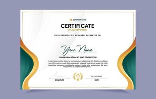 verde e oro certificato di realizzazione modello impostato con oro distintivo e confine. per premio, attività commerciale, e formazione scolastica necessità. vettore illustrazione