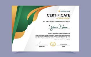 verde e oro certificato di realizzazione modello impostato con oro distintivo. per premio, attività commerciale, e formazione scolastica necessità. vettore illustrazione