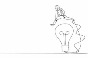 continuo uno linea disegno donna d'affari salto al di sopra di grande leggero lampadina. creatività e improvvisazione attività commerciale idea. innovazione trasformazione tecnologia. singolo linea design vettore grafico illustrazione