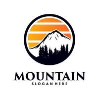 modello di vettore di progettazione di logo di montagne