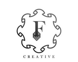 lusso logo modello design con un' combinazione di piazze nel il alfabeto f vettore