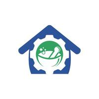 Ingranaggio farmacia con casa vettore logo design. meccanico Salute logo concetto.