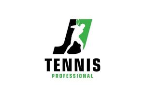 lettera j con disegno del logo della siluetta del tennista. elementi del modello di progettazione vettoriale per la squadra sportiva o l'identità aziendale.