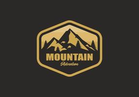 montagna avventura logo design vettore illustrazione
