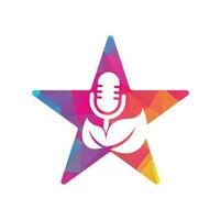 foglia Podcast stella forma concetto logo design modello. Podcast parlare mostrare logo con mic e le foglie. vettore